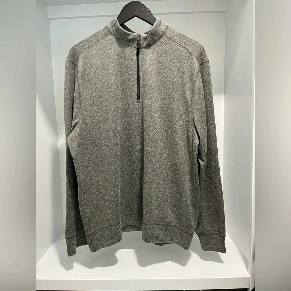 Greg Norman gray Quarter Zip long sleeved elbow patch size large